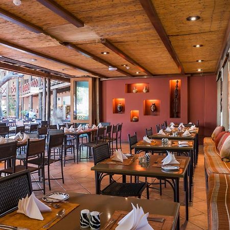 קסנה Chobe Marina Lodge מראה חיצוני תמונה