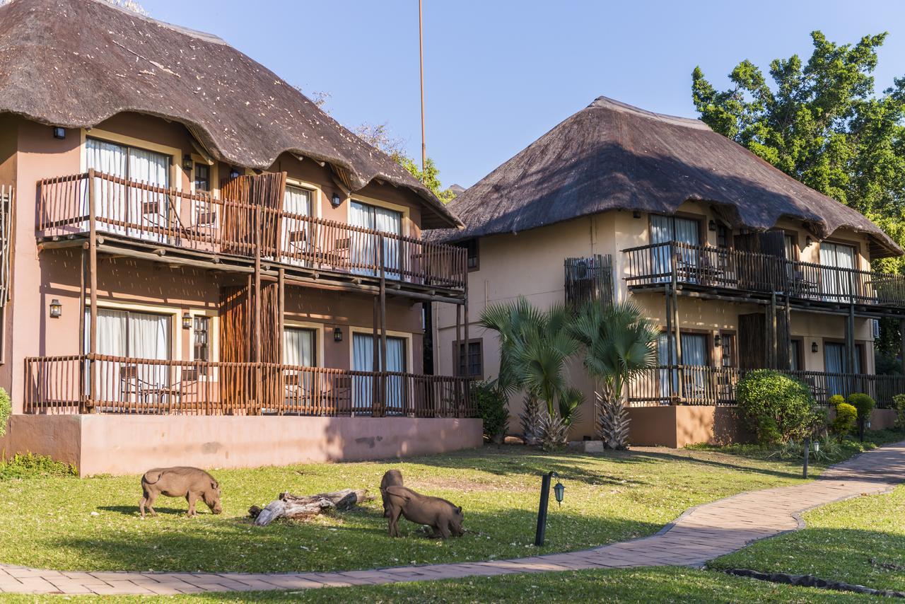 קסנה Chobe Marina Lodge מראה חיצוני תמונה