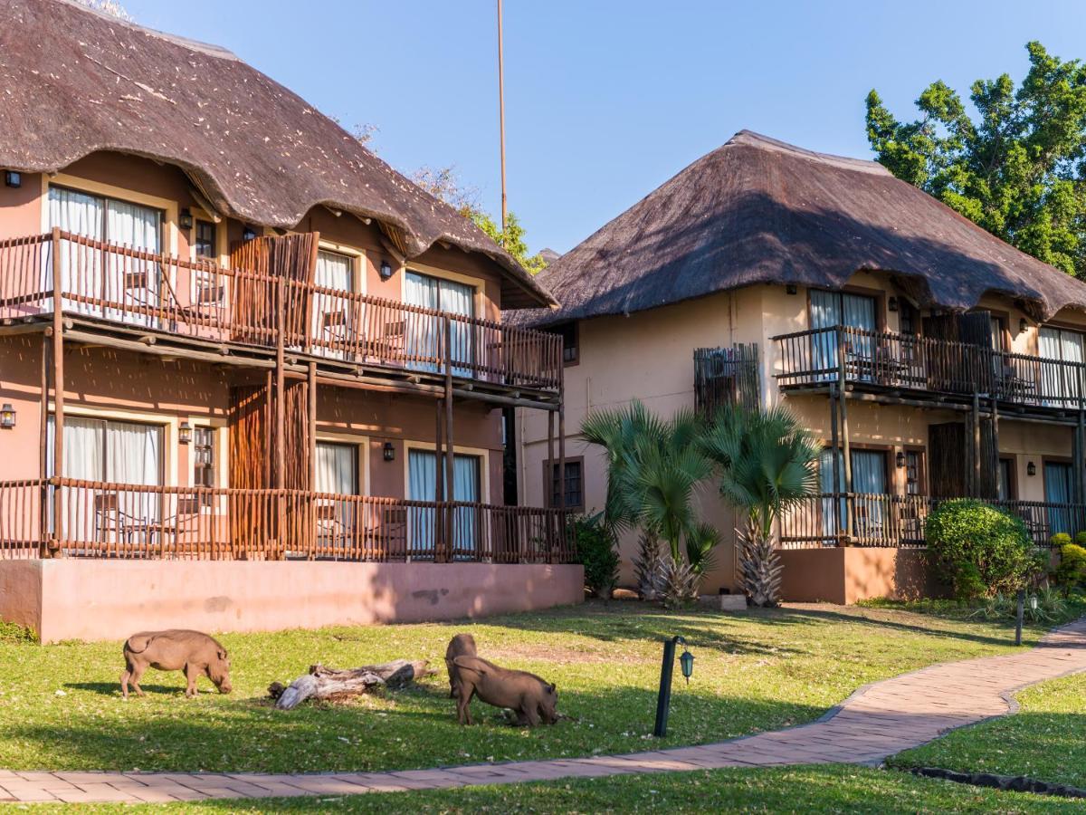 קסנה Chobe Marina Lodge מראה חיצוני תמונה
